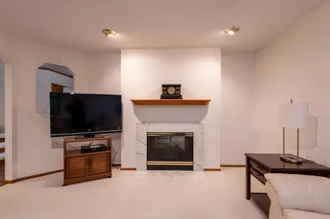 775 Munich Dr, Bismarck, ND 58504 photo 8