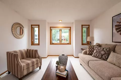 775 Munich Dr, Bismarck, ND 58504 photo 3