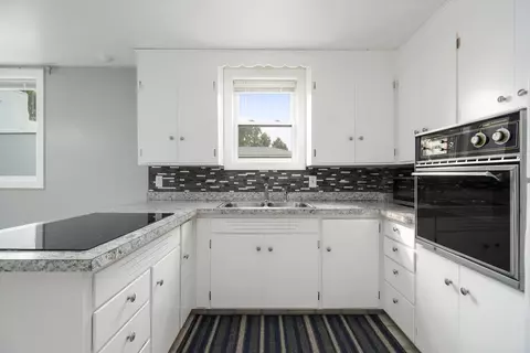 1518 Harmon Ave, Bismarck, ND 58501 photo 15