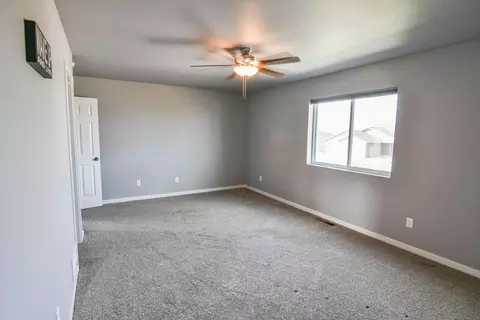 601 Cobblestone Loop SW, Mandan, ND 58554 photo 15