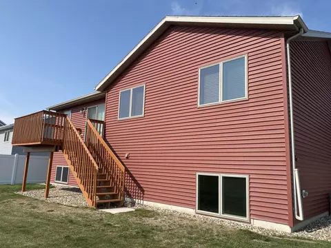 217 Brandenburg Loop, Bismarck, ND 58504 photo 5