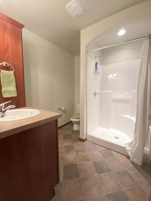 217 Brandenburg Loop, Bismarck, ND 58504 photo 23