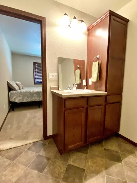 217 Brandenburg Loop, Bismarck, ND 58504 photo 24