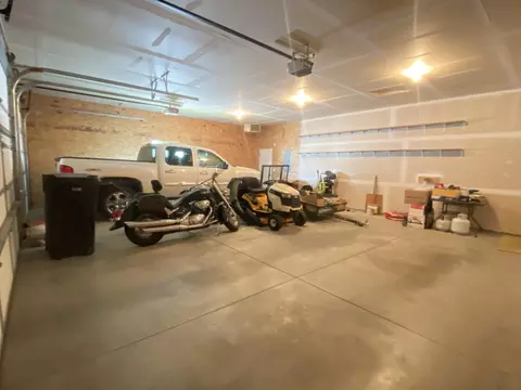 217 Brandenburg Loop, Bismarck, ND 58504 photo 31