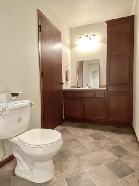 217 Brandenburg Loop, Bismarck, ND 58504 photo 20