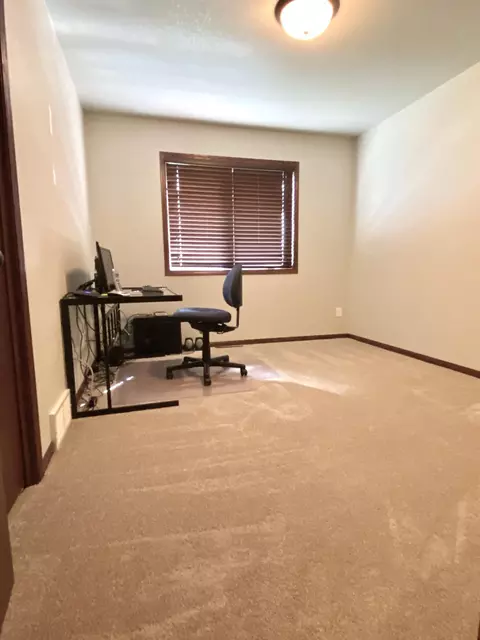217 Brandenburg Loop, Bismarck, ND 58504 photo 26