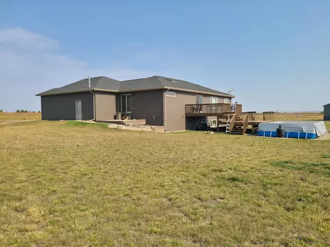 2464 Helen Dr N, Mandan, ND 58554 photo 6