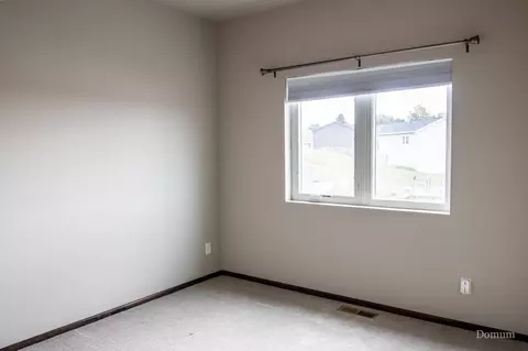 4509 Corvette St NW, Mandan, ND 58554 photo 14