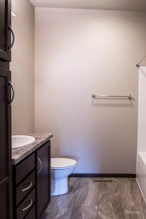 4509 Corvette St NW, Mandan, ND 58554 photo 10