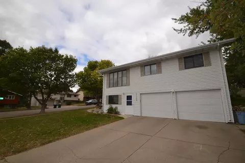 2429 Stevens St, Bismarck, ND 58503 photo 39
