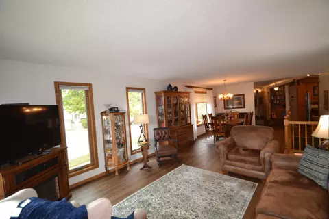 2429 Stevens St, Bismarck, ND 58503 photo 22