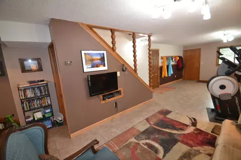 2429 Stevens St, Bismarck, ND 58503 photo 32