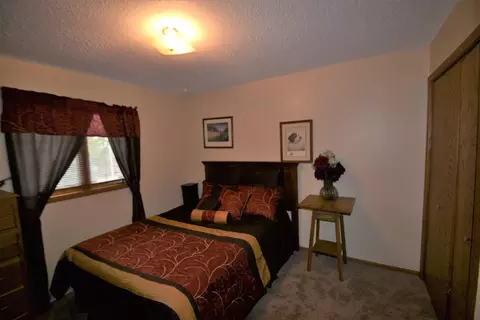 2429 Stevens St, Bismarck, ND 58503 photo 24