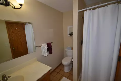 2429 Stevens St, Bismarck, ND 58503 photo 27