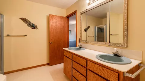 1824 Cottontail Dr, Beulah, ND 58523 photo 34