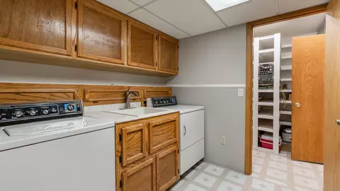 1824 Cottontail Dr, Beulah, ND 58523 photo 45