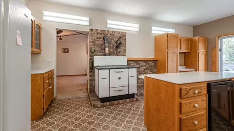 1824 Cottontail Dr, Beulah, ND 58523 photo 41