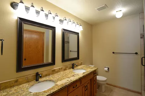 3209 46th Ave SE, Mandan, ND 58554 photo 12