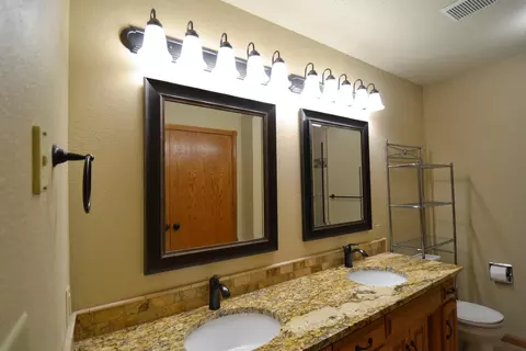3209 46th Ave SE, Mandan, ND 58554 photo 57