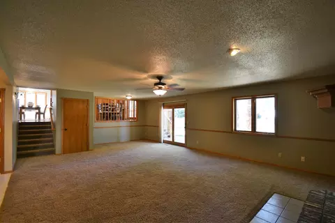 3209 46th Ave SE, Mandan, ND 58554 photo 10