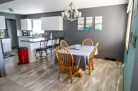 1045 N 29th St, Bismarck, ND 58501 photo 7