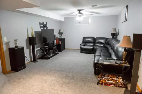 1045 N 29th St, Bismarck, ND 58501 photo 26
