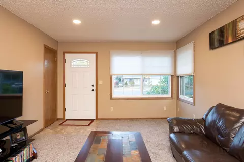 1502 S 3rd St, Bismarck, ND 58504 photo 5