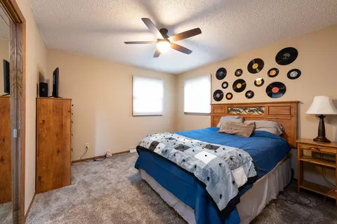 1502 S 3rd St, Bismarck, ND 58504 photo 8