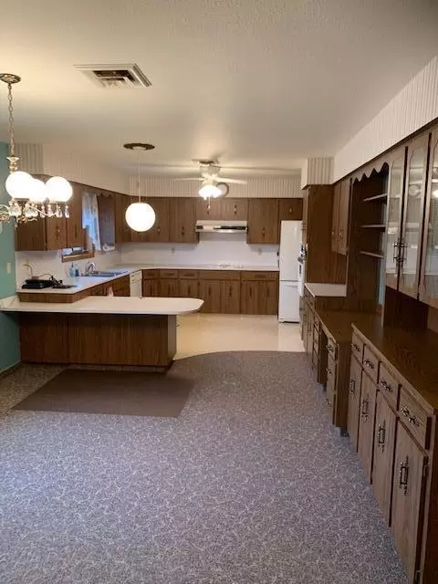 211 5th Ave E, New Leipzig, ND 58562 photo 10
