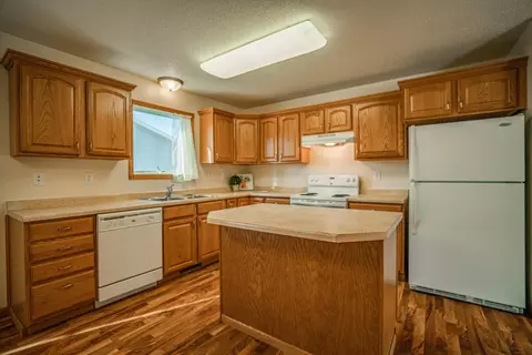 4513 30th Ave NW, Mandan, ND 58554 photo 5