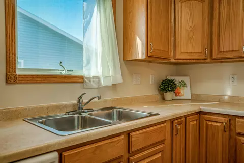 4513 30th Ave NW, Mandan, ND 58554 photo 7