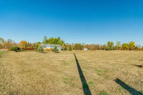 601 E Bristol Dr, Bismarck, ND 58501 photo 51