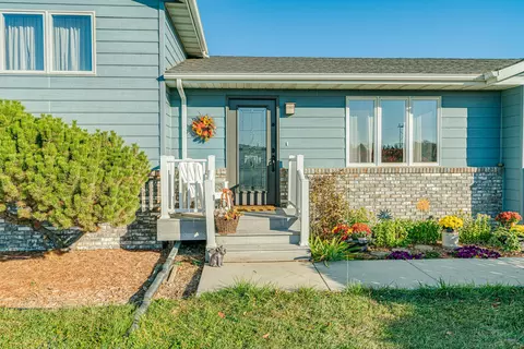 601 E Bristol Dr, Bismarck, ND 58501 photo 47