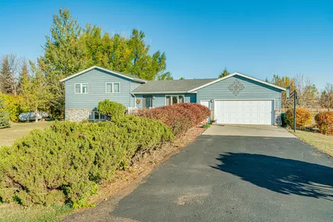 601 E Bristol Dr, Bismarck, ND 58501 photo 44
