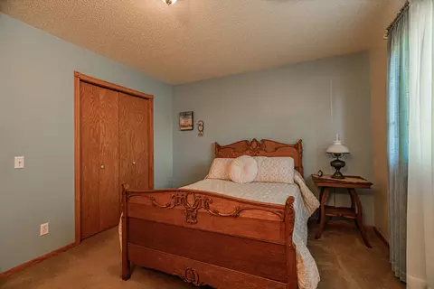 601 E Bristol Dr, Bismarck, ND 58501 photo 30