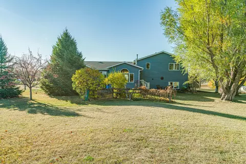 601 E Bristol Dr, Bismarck, ND 58501 photo 55