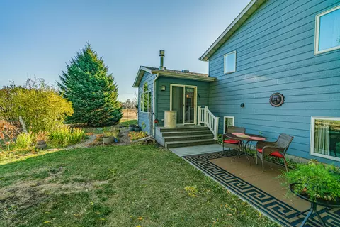 601 E Bristol Dr, Bismarck, ND 58501 photo 57