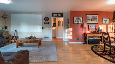 1206 3rd St N St, Bismarck, ND 58501 photo 8