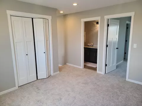 3712 Silver Blvd, Bismarck, ND 58503 photo 15