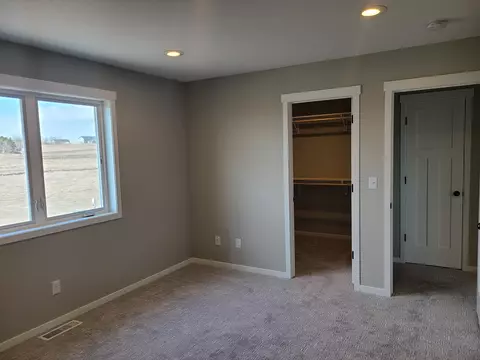 3712 Silver Blvd, Bismarck, ND 58503 photo 12