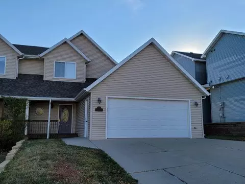3242 E Capitol Ave, Bismarck, ND 58501 photo 1