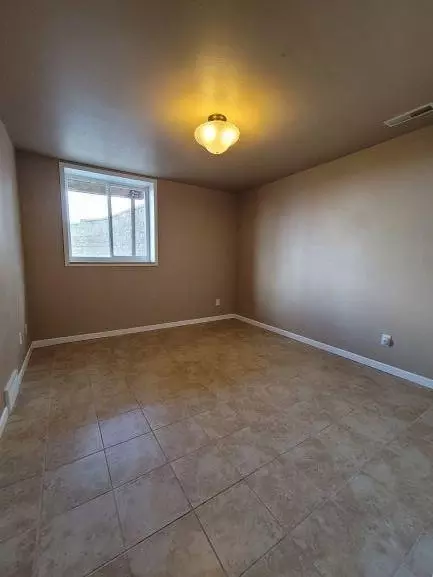 3242 E Capitol Ave, Bismarck, ND 58501 photo 13