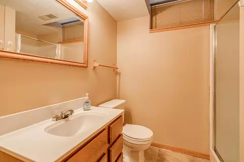 3216 Hackberry St, Bismarck, ND 58503 photo 43