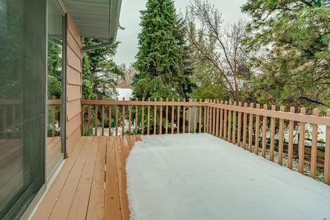 3216 Hackberry St, Bismarck, ND 58503 photo 10