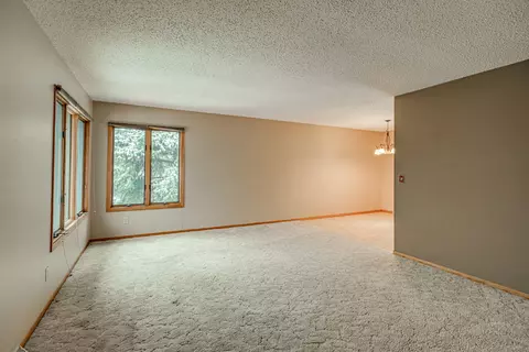 3216 Hackberry St, Bismarck, ND 58503 photo 21
