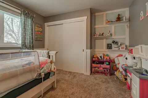 2001 N 8th St, Bismarck, ND 58501 photo 27
