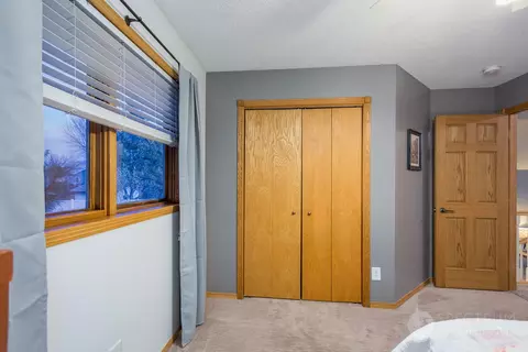 3121 Hampton St, Bismarck, ND 58504 photo 12