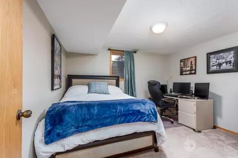 3121 Hampton St, Bismarck, ND 58504 photo 20