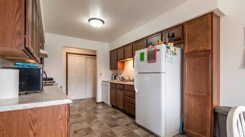 131 E Bismarck, Bismarck, ND 58504 photo 26