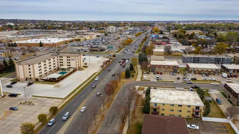 131 E Bismarck, Bismarck, ND 58504 photo 47
